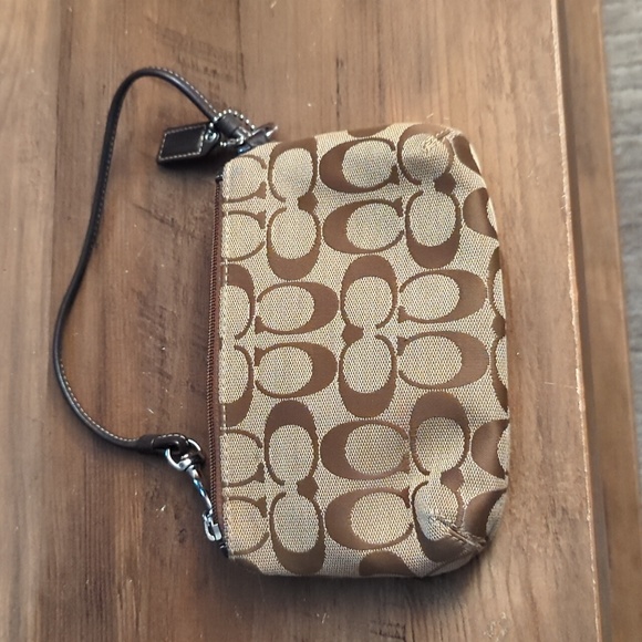 Coach tan/brown pocket wristlet - Picture 2 of 5